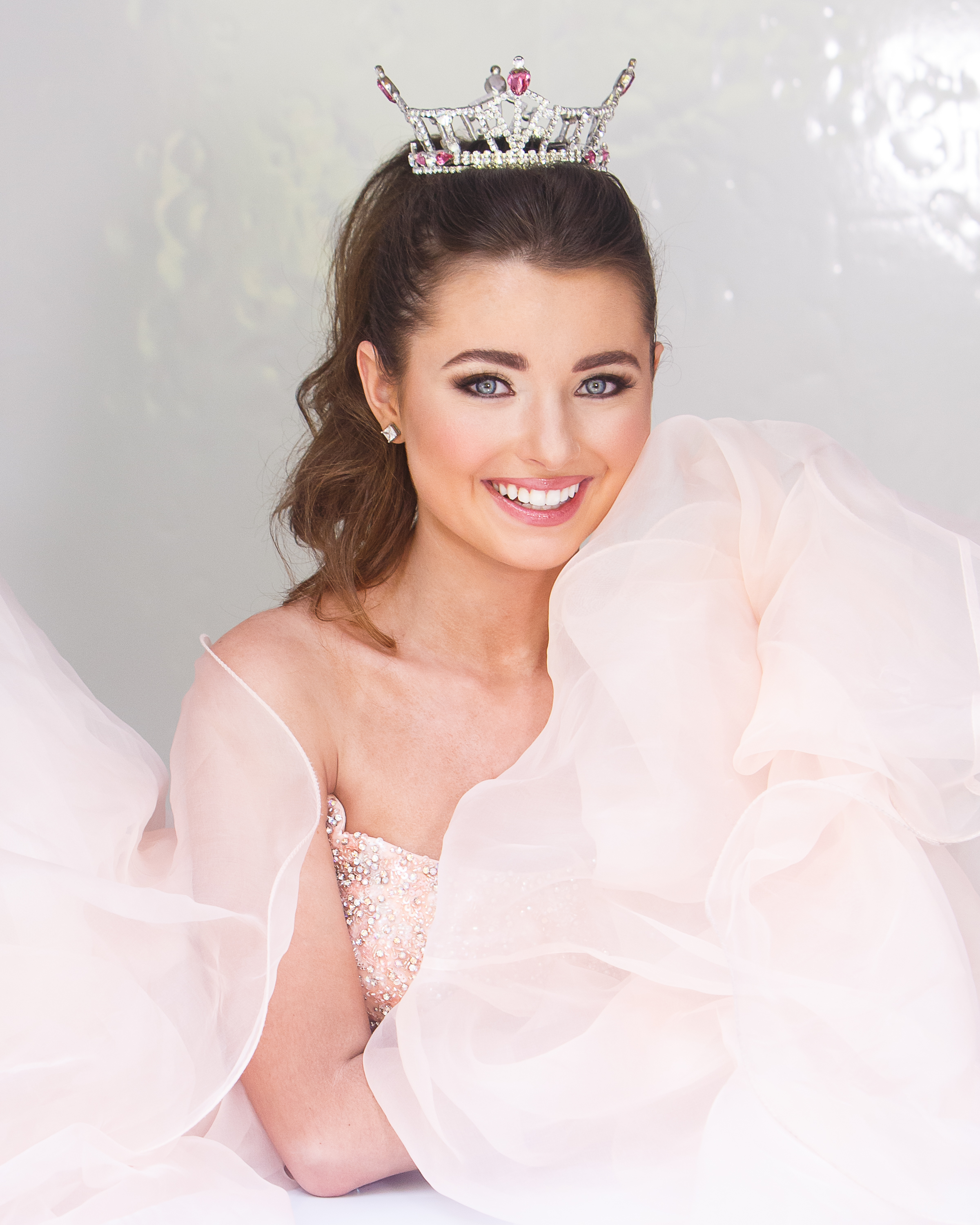 8x10-20220505MissOT-609